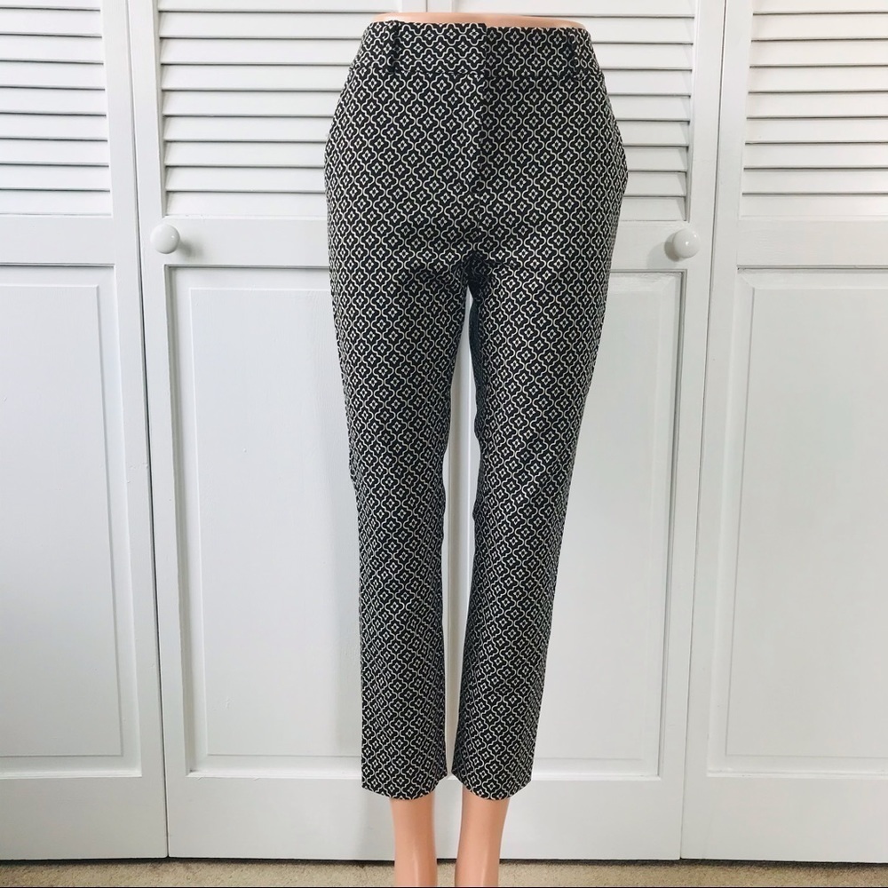 LOFT Black Geometric Pattern Pant Size 6P